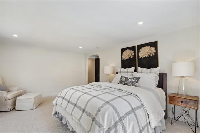 Builiding view fifteen for 101 Carl, Ada, MI. 49301