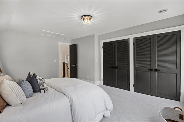 Builiding view seventeen for 101 Carl, Ada, MI. 49301