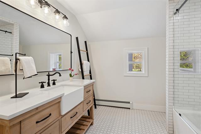 Builiding view thirteen for 101 Carl, Ada, MI. 49301