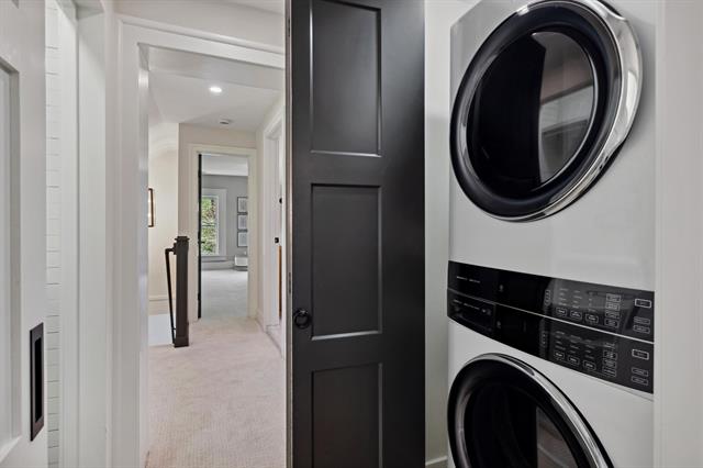 Builiding view twenty four for 101 Carl, Ada, MI. 49301