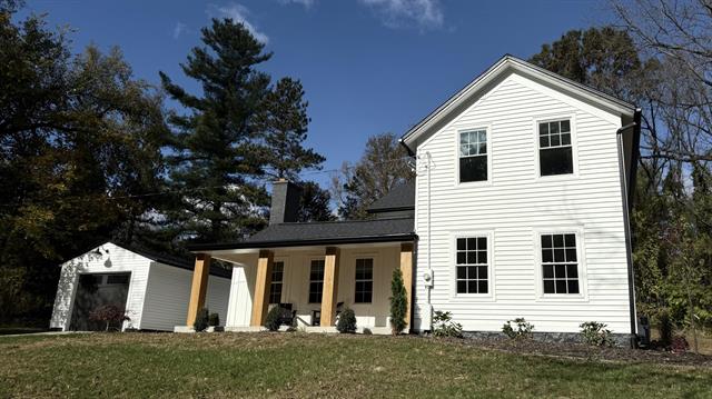 front view for 101 Carlne Drive, Ada, Mi. 49301