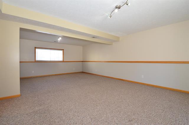 Builiding view twenty one for 8661 Grainery, Caledonia, MI. 49316