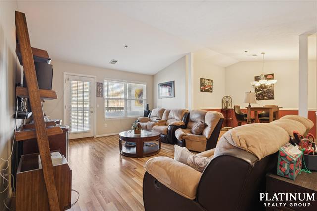 Builiding view four for 3075 Poplar Creek, Grand Rapids, MI. 49512