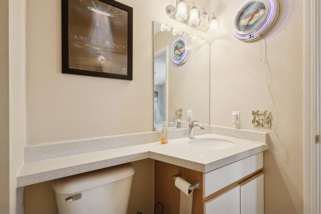 Builiding view thirteen for 3075 Poplar Creek, Grand Rapids, MI. 49512