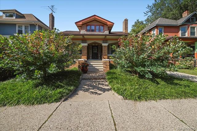 front view for 80 Glynn Court, Detroit, Mi. 48202