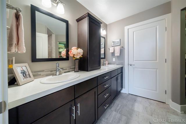 Builiding view twenty three for 6597 Potters Wheel, Caledonia, MI. 49316