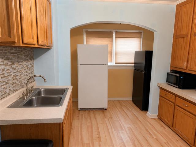 Builiding view nine for 241 Post, Battle Creek, MI. 49014