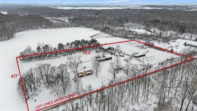 Builiding view one for 342 62Nd, South Haven, MI. 49090