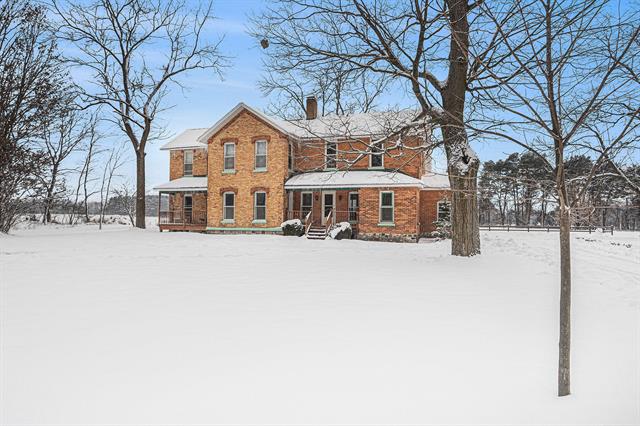 Builiding view seventeen for 342 62Nd, South Haven, MI. 49090