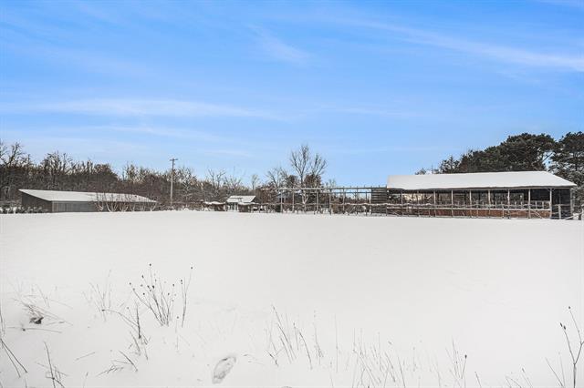 Builiding view twenty four for 342 62Nd, South Haven, MI. 49090