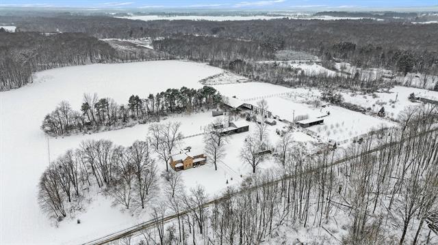 Builiding view twenty seven for 342 62Nd, South Haven, MI. 49090