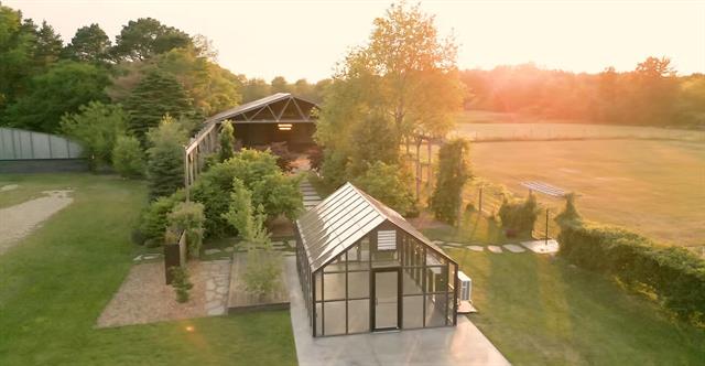 Builiding view two for 342 62Nd, South Haven, MI. 49090