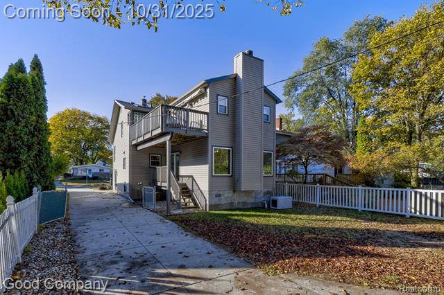 Builiding view forty two for 122 Euclid, Royal Oak, MI. 48067