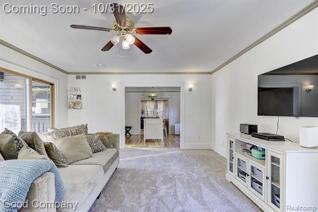 Builiding view fourteen for 122 Euclid, Royal Oak, MI. 48067