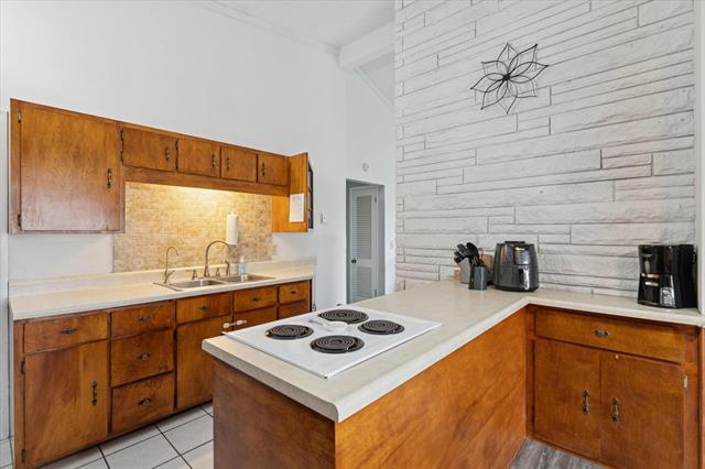 Builiding view thirteen for 7325 Quail, Portage, MI. 49024