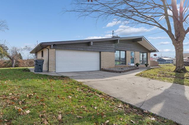 Builiding view three for 7325 Quail, Portage, MI. 49024