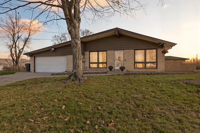 front view for 7325 Quail Street, Portage, Mi. 49024