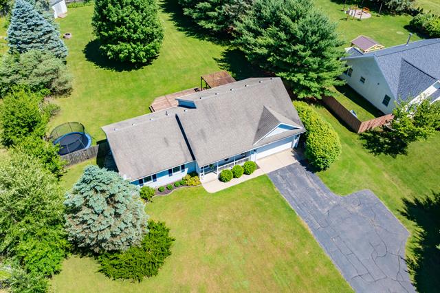 Builiding view thirty nine for 8146 27Th, Richland, MI. 49083