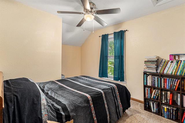 Builiding view eleven for 709 Loomis, Ludington, MI. 49431