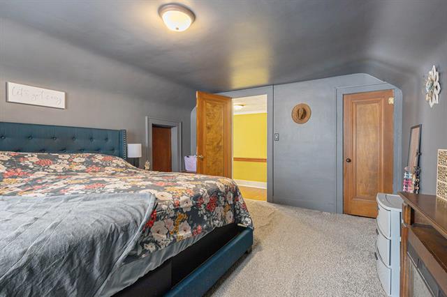 Builiding view fourteen for 218 Grove, Greenville, MI. 48838