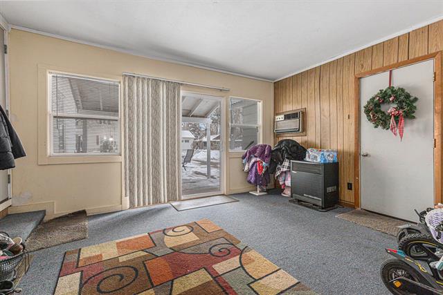 Builiding view nineteen for 218 Grove, Greenville, MI. 48838