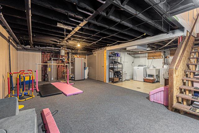 Builiding view twenty one for 218 Grove, Greenville, MI. 48838