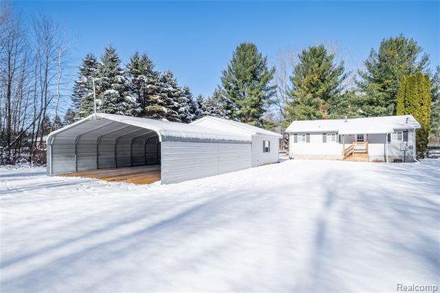 Builiding view fifteen for 5947 Hasco Rd, Vassar, MI. 48768