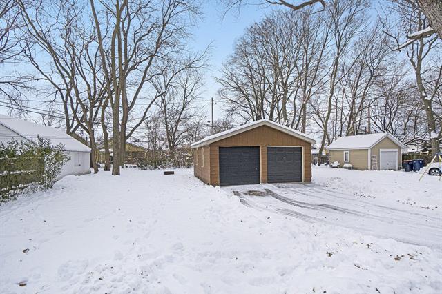 Builiding view sixteen for 314 14Th, Holland, MI. 49423