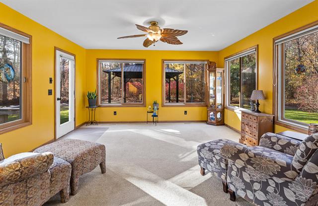 Builiding view eight for 423 Fernwood, Muskegon, MI. 49442