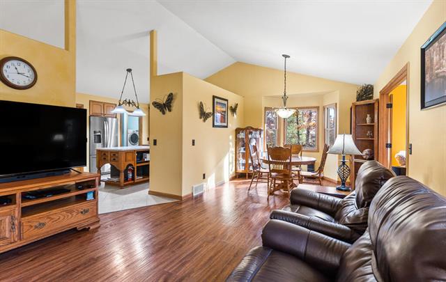 Builiding view eleven for 423 Fernwood, Muskegon, MI. 49442