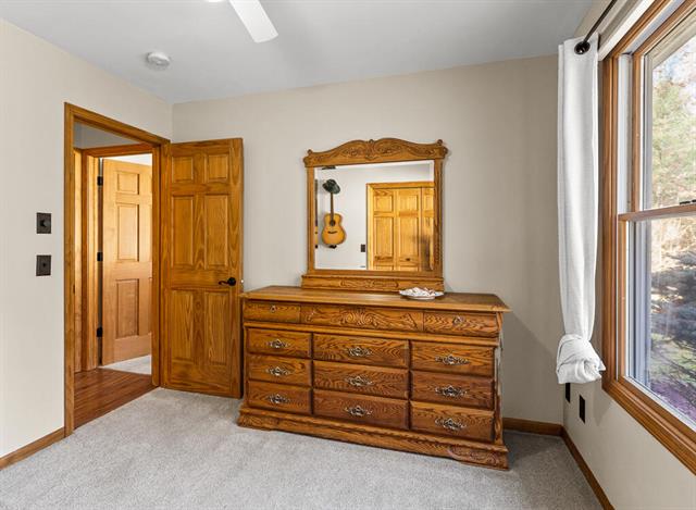 Builiding view twenty five for 423 Fernwood, Muskegon, MI. 49442