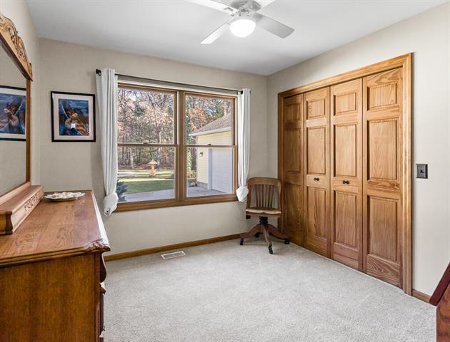 Builiding view twenty four for 423 Fernwood, Muskegon, MI. 49442