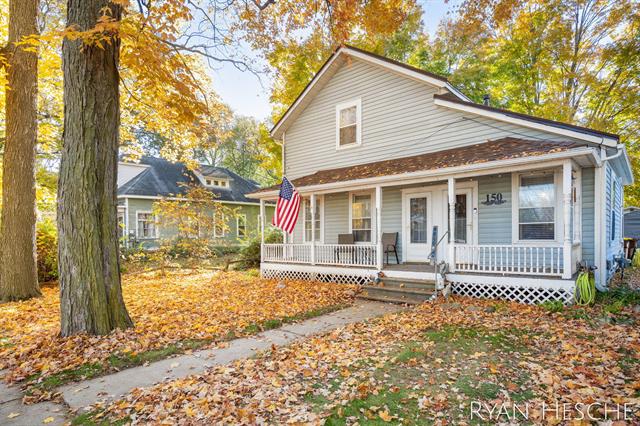 Builiding view one for 150 Main, Saranac, MI. 48881