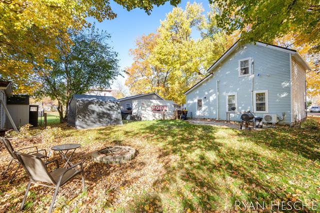 Builiding view seven for 150 Main, Saranac, MI. 48881