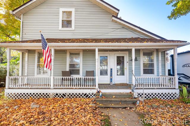 Builiding view two for 150 Main, Saranac, MI. 48881