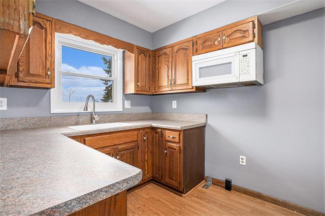 Builiding view nine for 69705 Eisenhower, Sturgis, MI. 49091