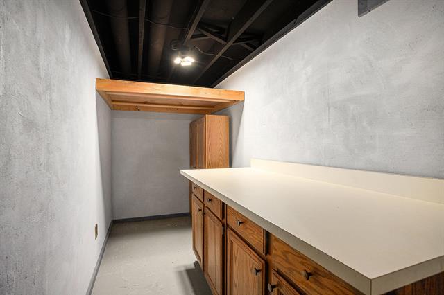 Builiding view nineteen for 69705 Eisenhower, Sturgis, MI. 49091