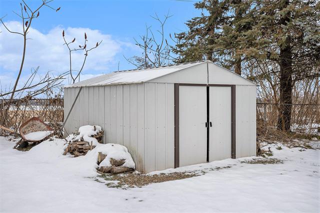 Builiding view twenty four for 69705 Eisenhower, Sturgis, MI. 49091