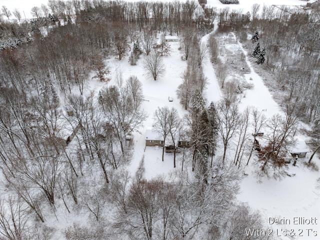 Builiding view thirty nine for 3155 Cowboy Cove, Ionia, MI. 48846