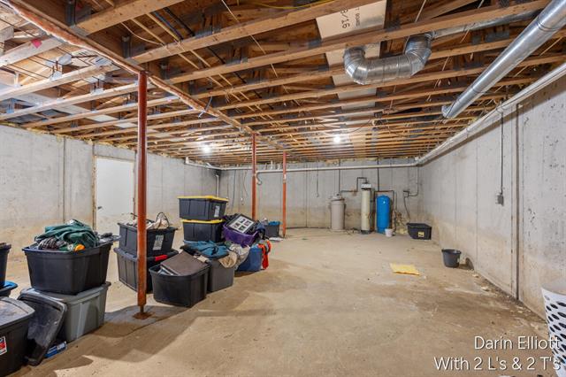 Builiding view thirty two for 3155 Cowboy Cove, Ionia, MI. 48846