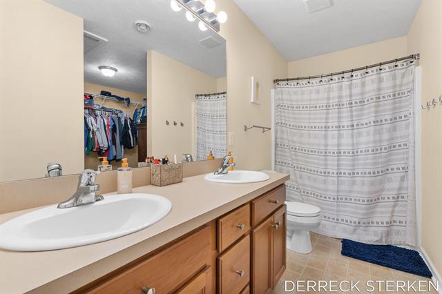 Builiding view sixteen for 2749 Blue Stem, Zeeland, MI. 49464