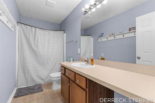 Builiding view twenty three for 2749 Blue Stem, Zeeland, MI. 49464