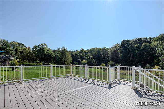 Builiding view forty six for 5814 Cannon Hills, Ada, MI. 49301