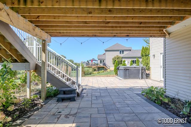 Builiding view forty three for 5814 Cannon Hills, Ada, MI. 49301