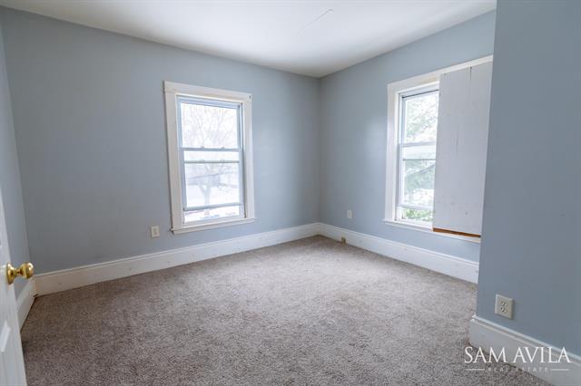 Builiding view fifteen for 452 Howard, Grand Rapids, MI. 49507