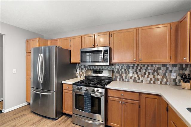 Builiding view six for 661 Abbey Mill, Ada, MI. 49301