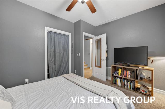 Builiding view forty six for 19210 Glendale, Spring Lake, MI. 49456