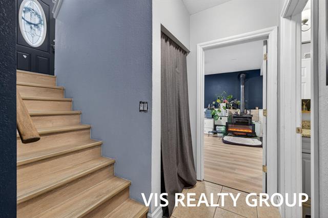 Builiding view forty for 19210 Glendale, Spring Lake, MI. 49456