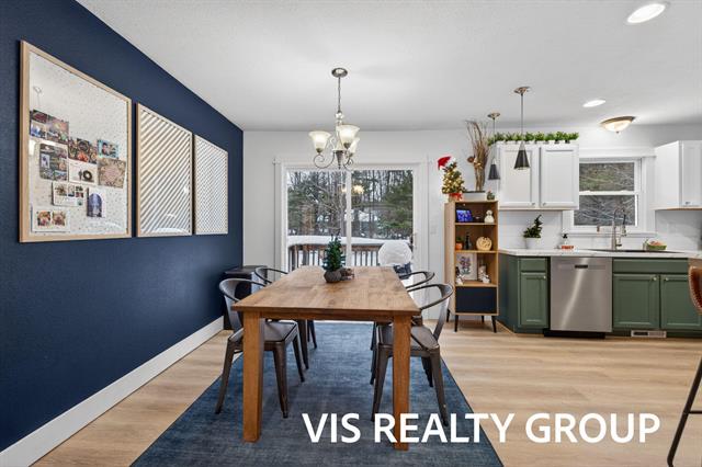 Builiding view ten for 19210 Glendale, Spring Lake, MI. 49456