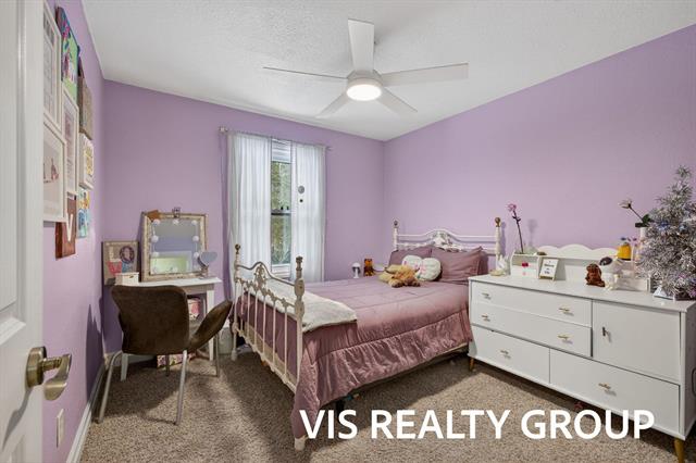 Builiding view thirty two for 19210 Glendale, Spring Lake, MI. 49456